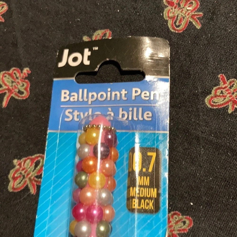 Ballpoint Pen With Colorful Beads With Medium Black Ink